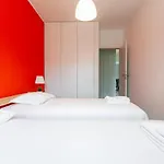 Flh Expo Modern Flat With Balcony *